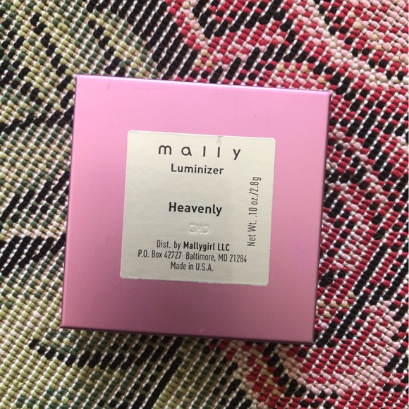 Mally Beauty Makeup Kit - Picture 5 of 10